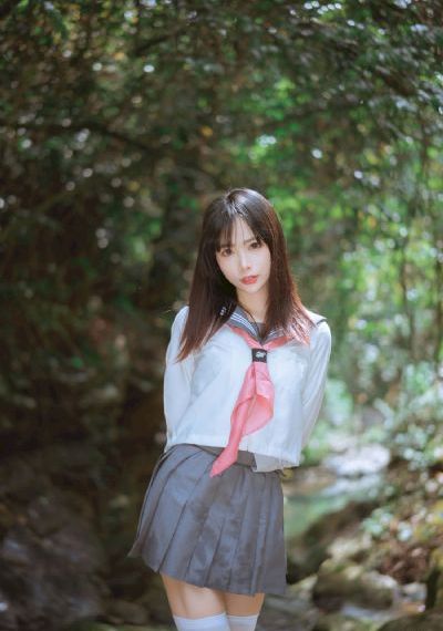 地铁蓝衣_蓝光在线观看视频