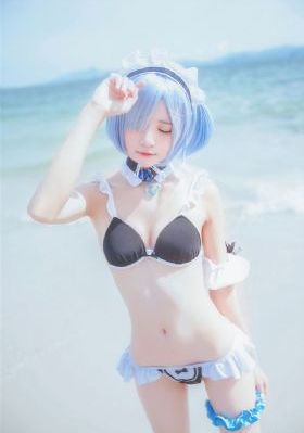 帮娇妻找粗壮男人玩3p电影_4KHD在线观看