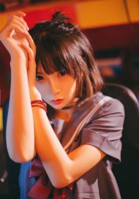 女大学生按摩房_1080电影完整版
